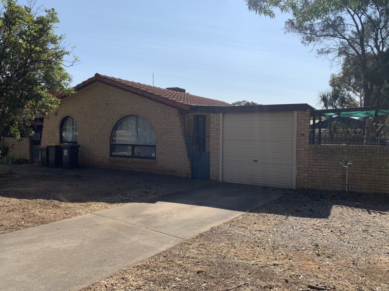 18 Bristol Way, Salisbury East SA 5109