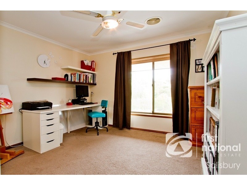 4 Dalinga Court, Salisbury Heights SA 5109