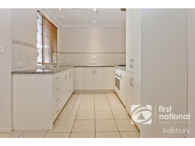 16 Claxton Way, Burton SA 5110