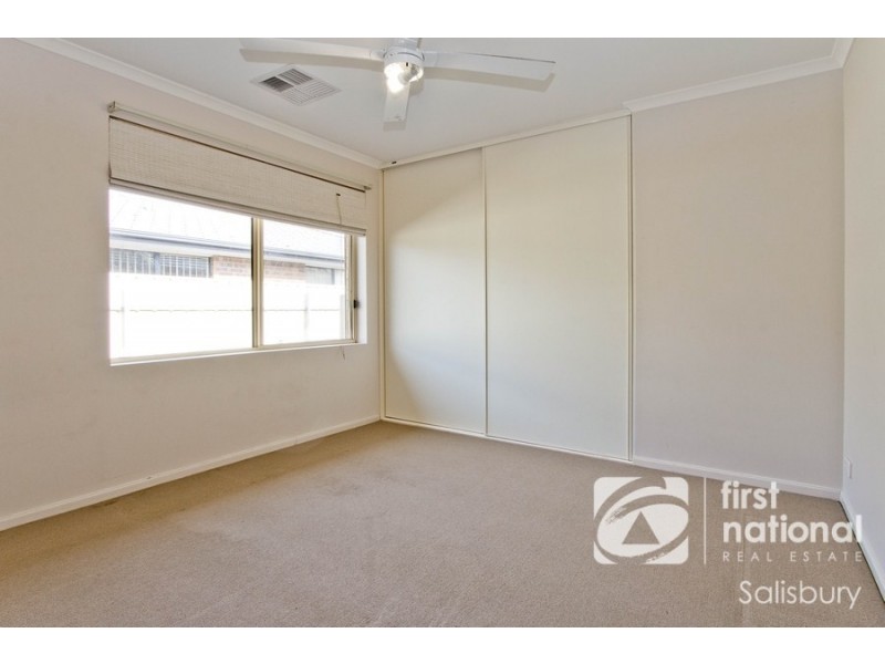 16 Claxton Way, Burton SA 5110