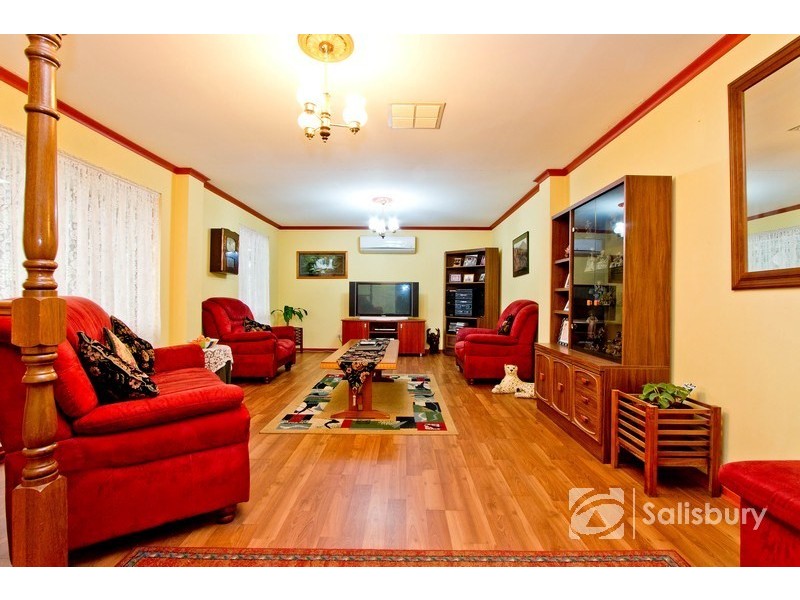 4 Sherwood Crescent, Paralowie SA 5108