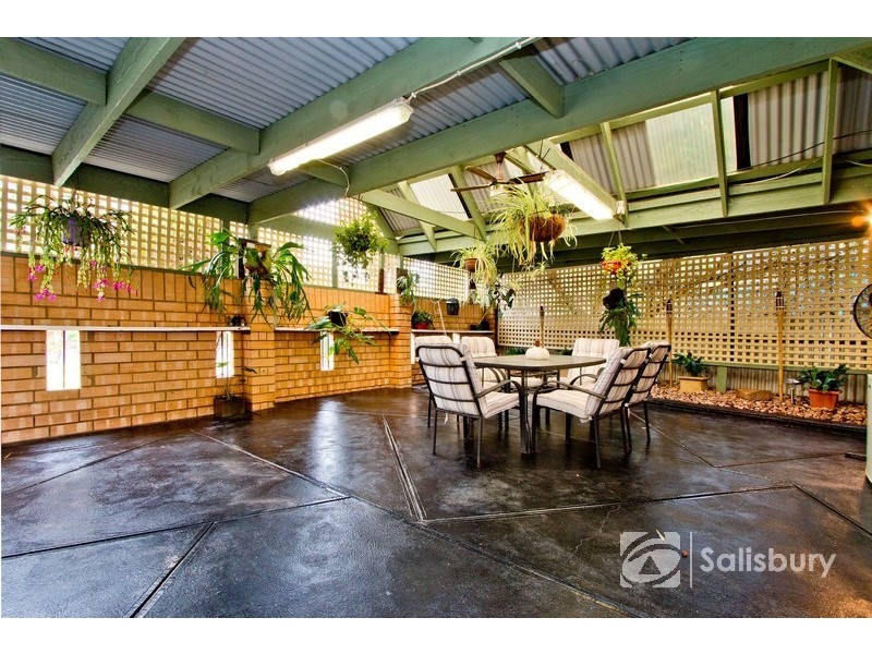 4 Sherwood Crescent, Paralowie SA 5108
