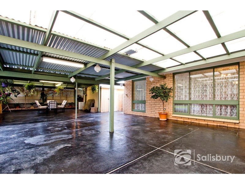 4 Sherwood Crescent, Paralowie SA 5108