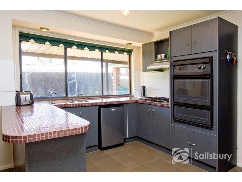 6 Bauhinia Drive, Parafield Gardens SA 5107