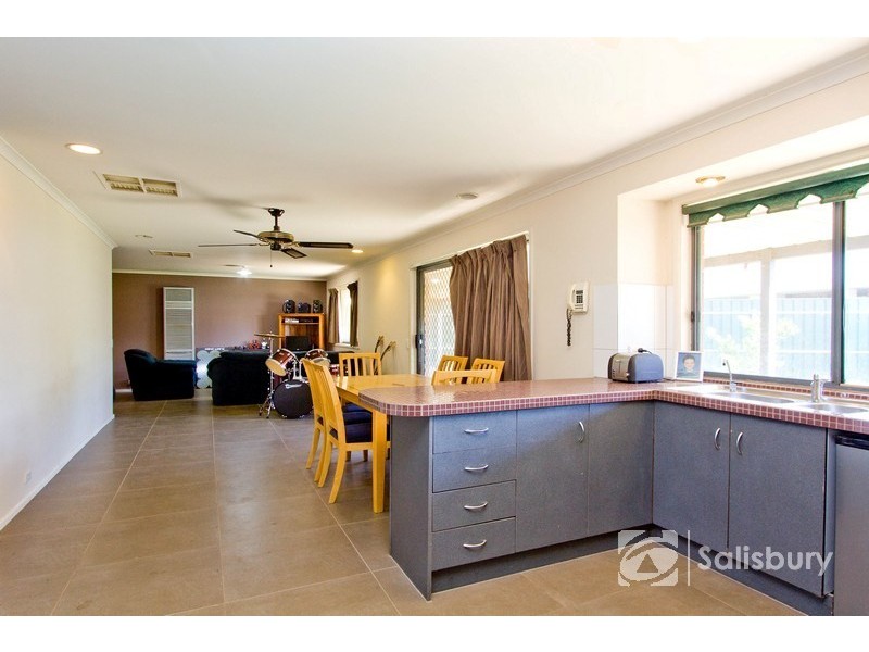 6 Bauhinia Drive, Parafield Gardens SA 5107