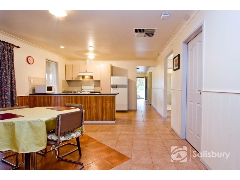 2 Comley Court, Salisbury Plain SA 5109