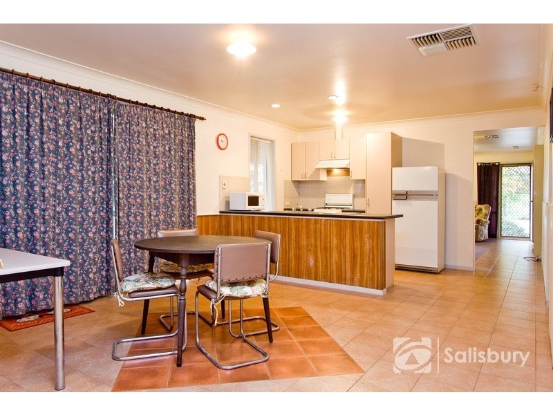 2 Comley Court, Salisbury Plain SA 5109