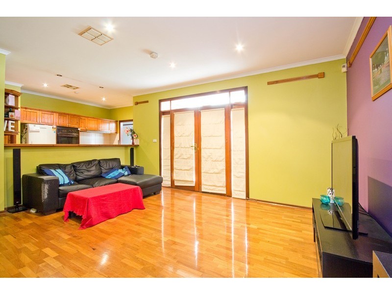 21 Falcon Drive, Parafield Gardens SA 5107