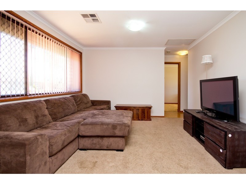 34 Redford Court, Paralowie SA 5108