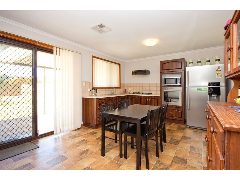 34 Redford Court, Paralowie SA 5108