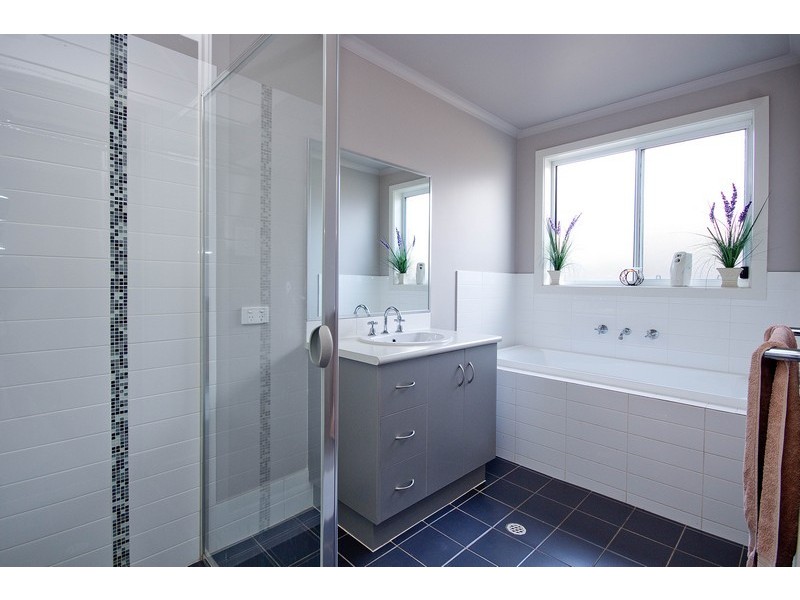 18 Ontario Crescent, Andrews Farm SA 5114