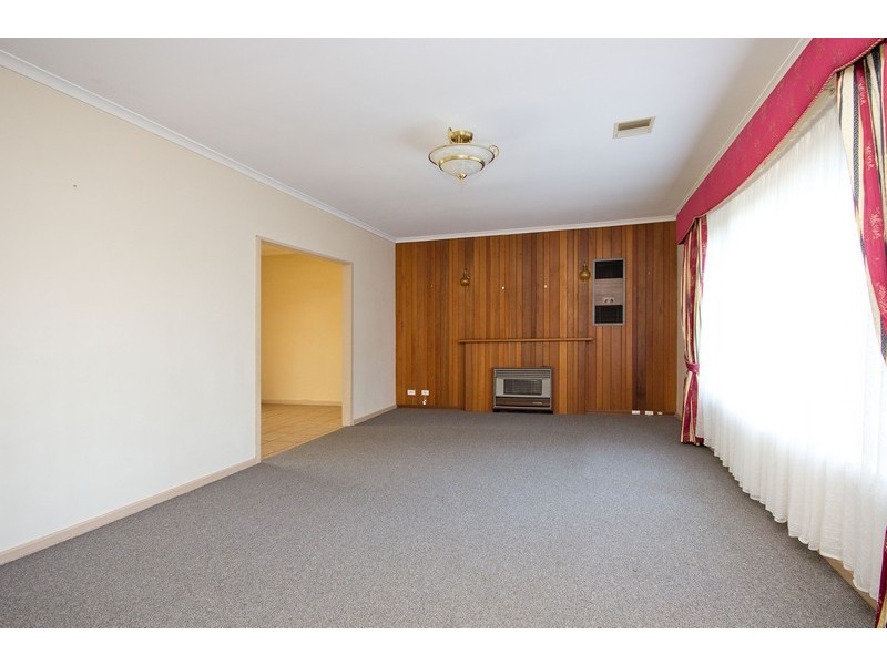 11 Carlow Street, Salisbury Downs SA 5108
