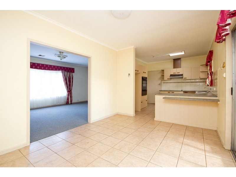 11 Carlow Street, Salisbury Downs SA 5108