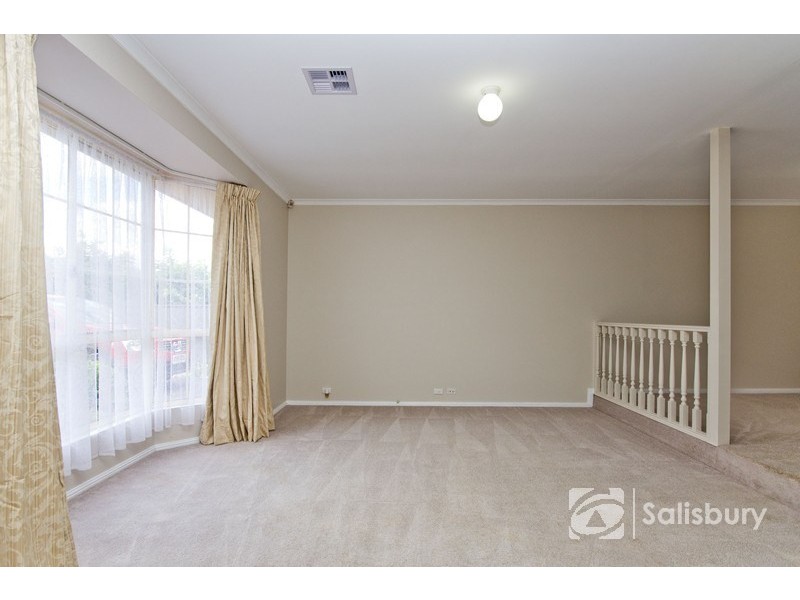 10 Dotterel Court, Wynn Vale SA 5127