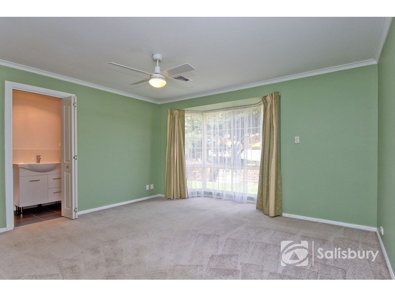 10 Dotterel Court, Wynn Vale SA 5127