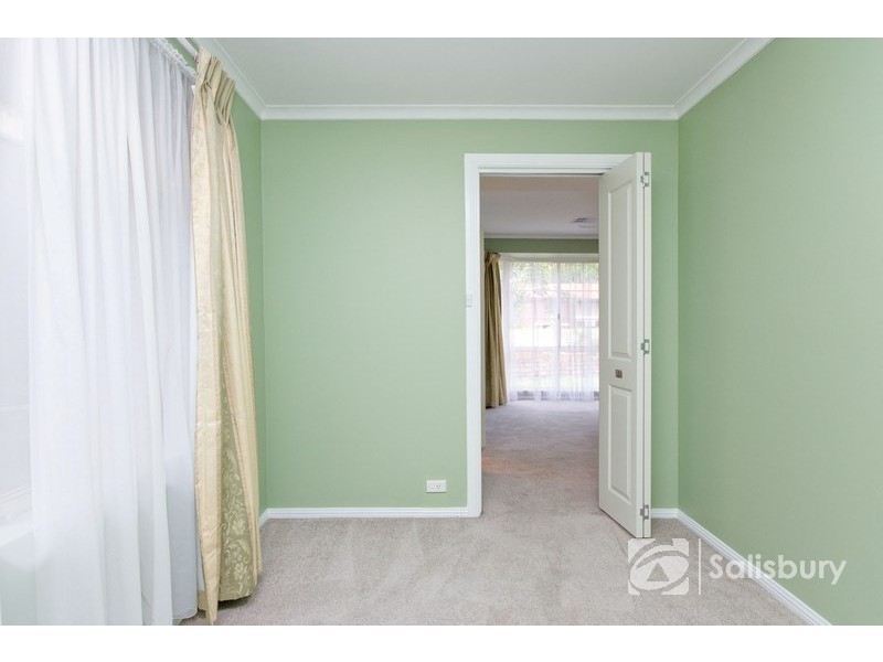 10 Dotterel Court, Wynn Vale SA 5127