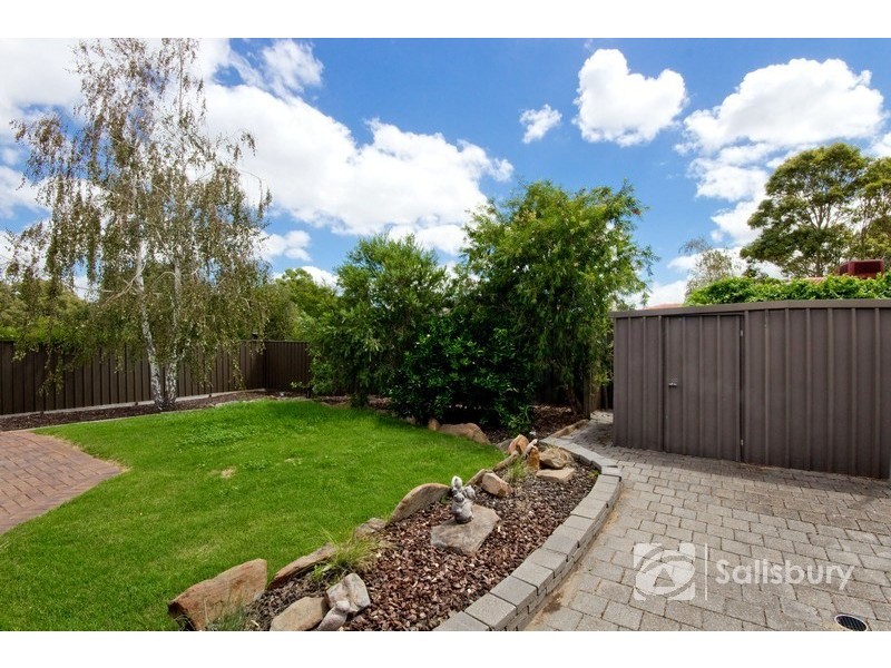 10 Dotterel Court, Wynn Vale SA 5127