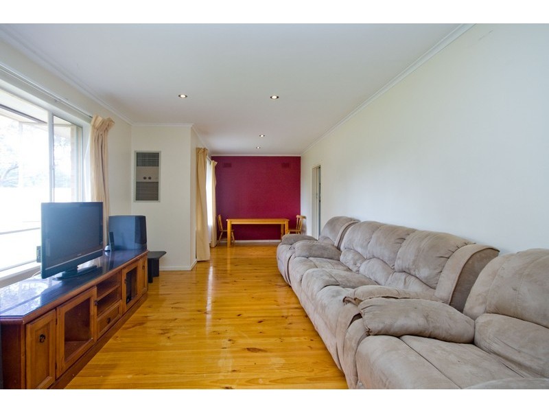 10 Robert Road, Hillbank SA 5112