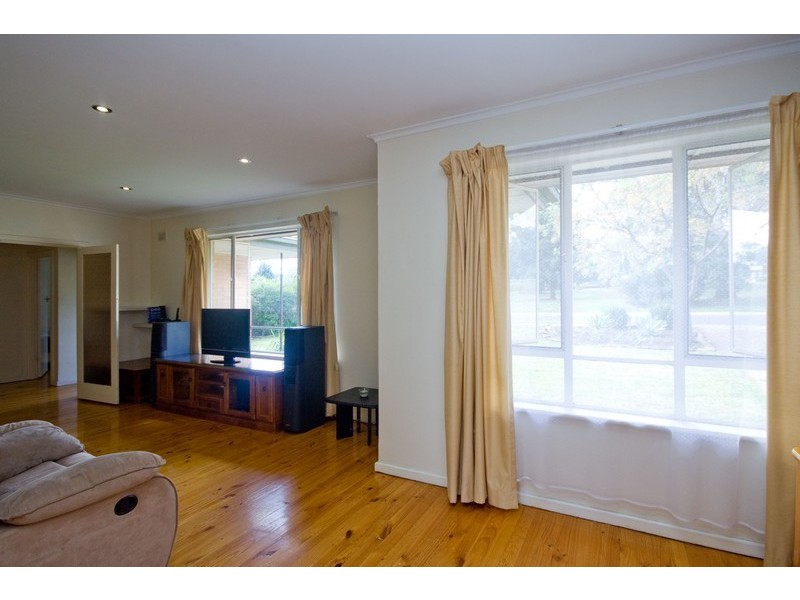 10 Robert Road, Hillbank SA 5112