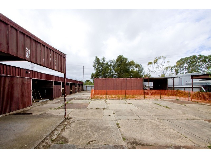 15 Alabar Crescent, Globe Derby Park SA 5110