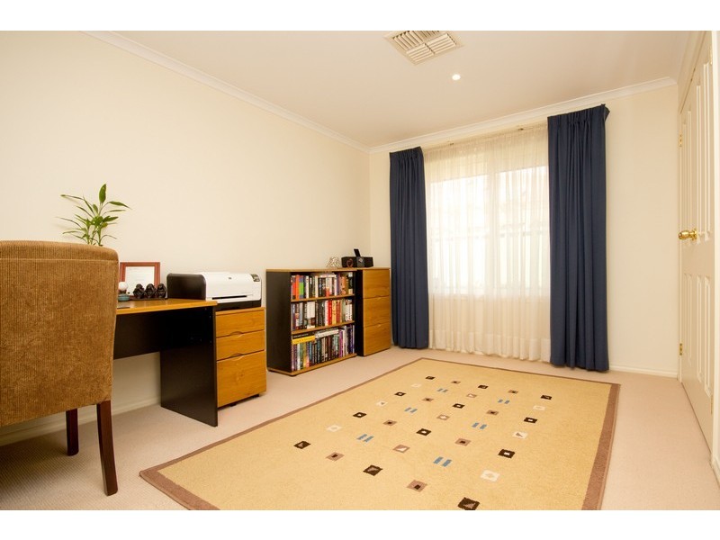 6 Biscay Avenue, Paralowie SA 5108