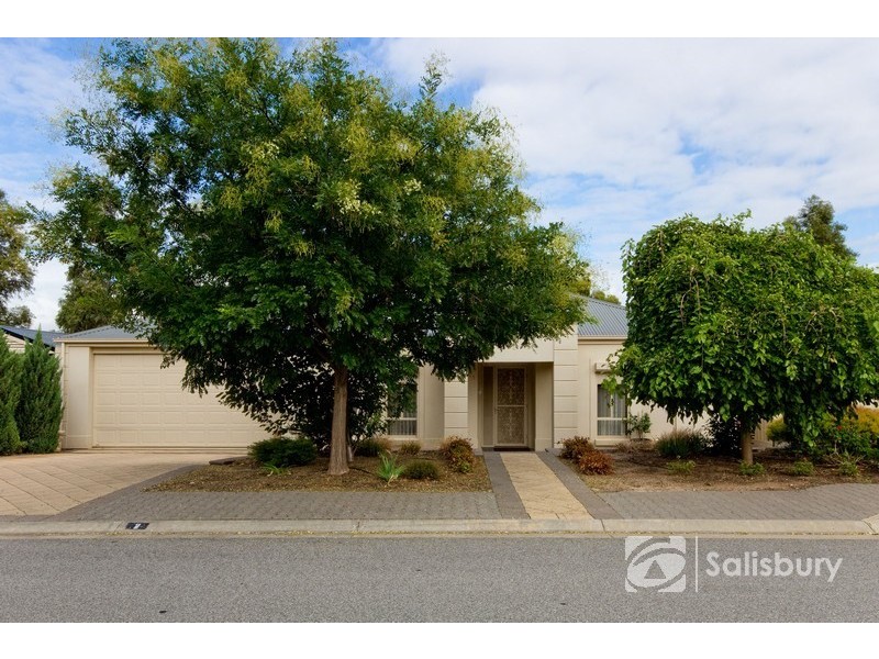 2 Oakmont Court, Salisbury East SA 5109