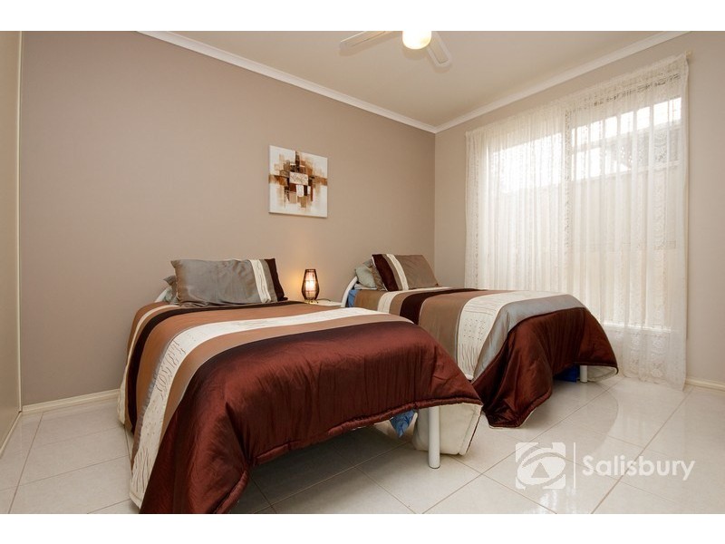 2 Oakmont Court, Salisbury East SA 5109