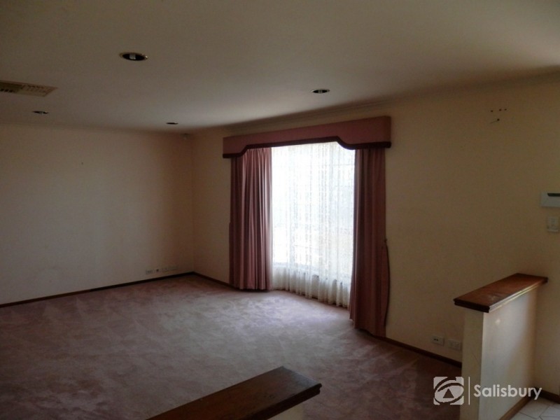 16 Tuglow Court, Hillbank SA 5112