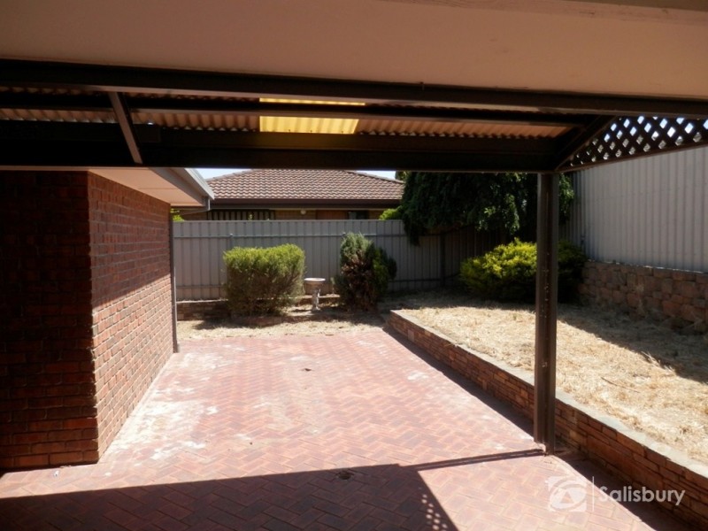 16 Tuglow Court, Hillbank SA 5112