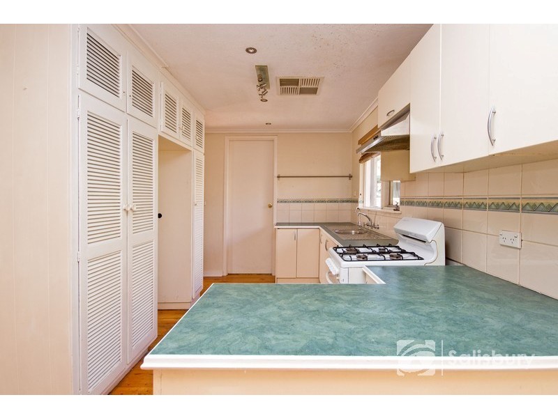 25 Bindi Street, Para Hills West SA 5096