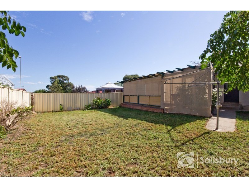 25 Bindi Street, Para Hills West SA 5096