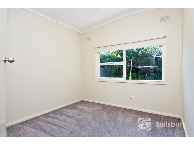 8 Benalla Street, Brahma Lodge SA 5109