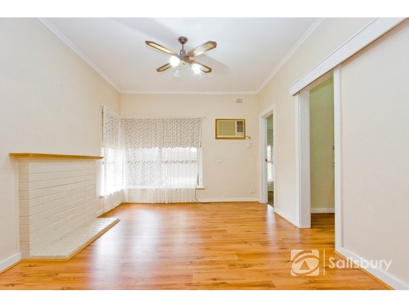 2 Beverley Avenue, Salisbury SA 5108