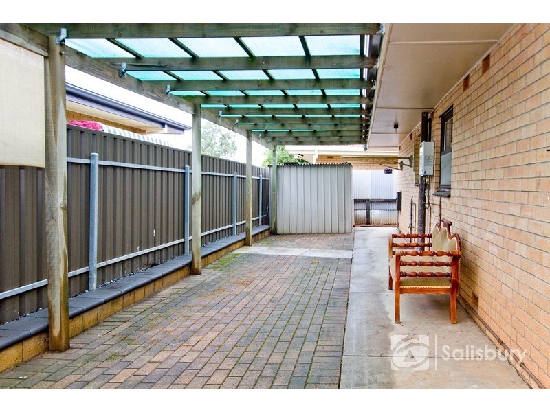 2 Beverley Avenue, Salisbury SA 5108