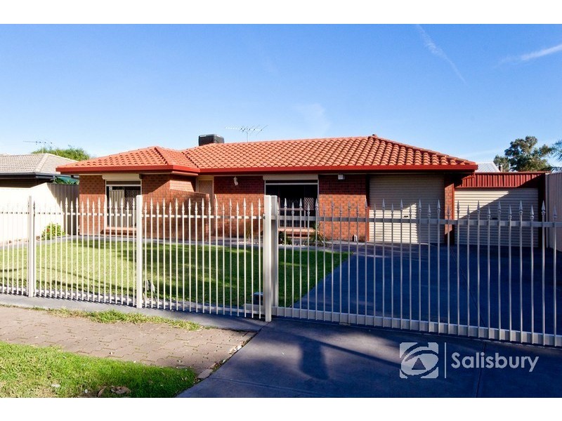 30 Barassi Street, Paralowie SA 5108