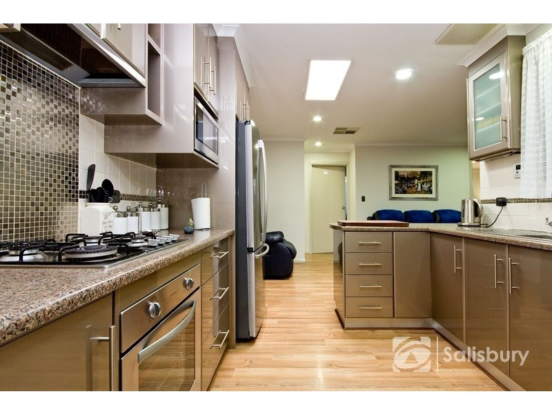 30 Barassi Street, Paralowie SA 5108