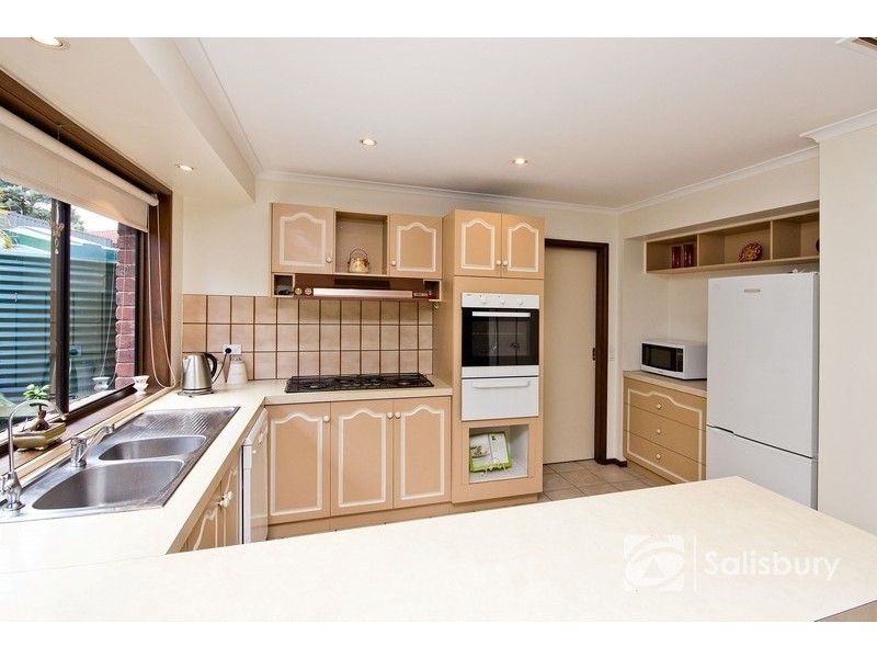 9 Dotterel Court, Wynn Vale SA 5127