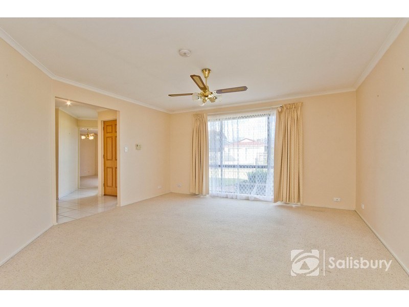 69 Camelot Drive, Paralowie SA 5108