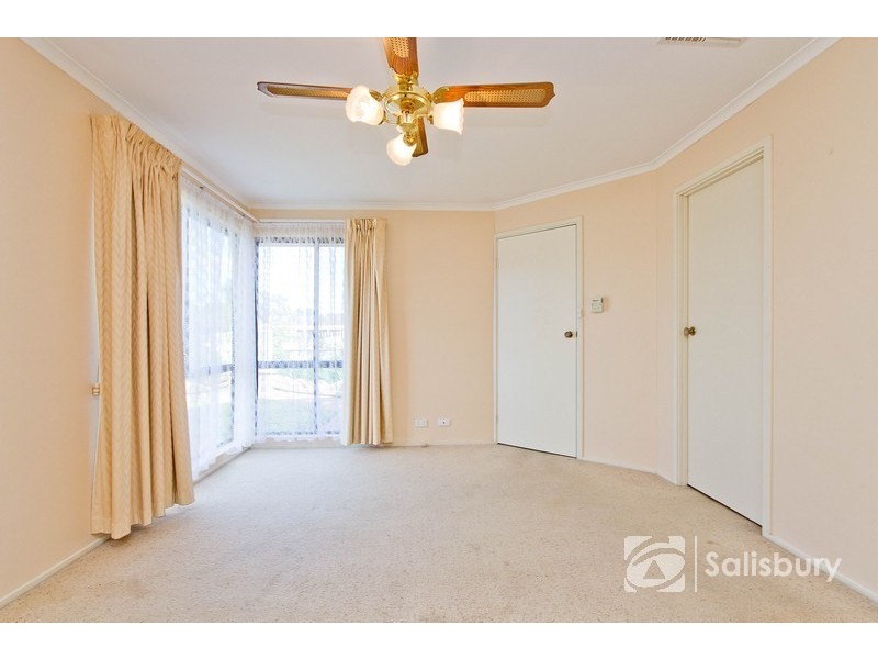 69 Camelot Drive, Paralowie SA 5108