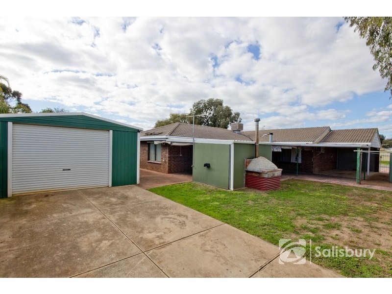 69 Camelot Drive, Paralowie SA 5108