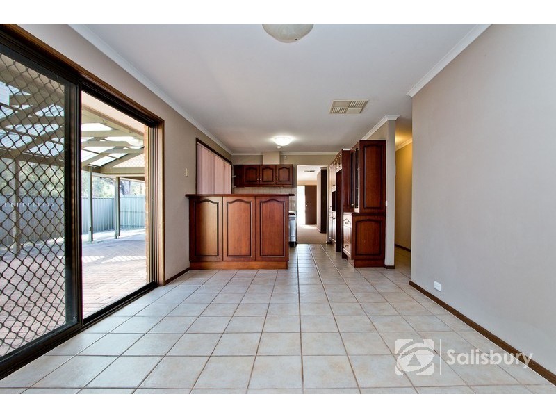 31 Riverview Drive, Salisbury Downs SA 5108
