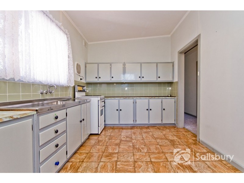 6 Kelleway Street, Parafield Gardens SA 5107