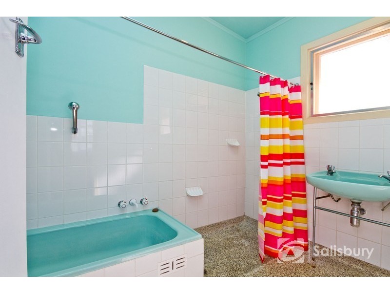 6 Kelleway Street, Parafield Gardens SA 5107