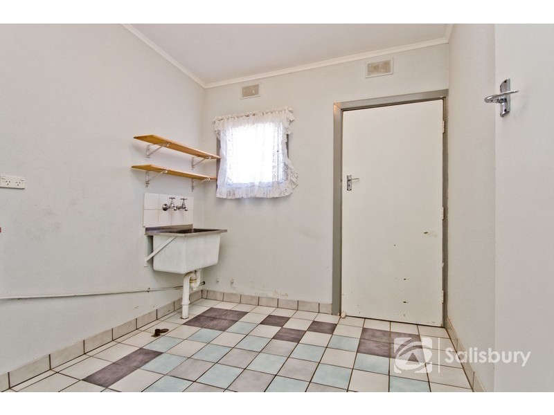 6 Kelleway Street, Parafield Gardens SA 5107