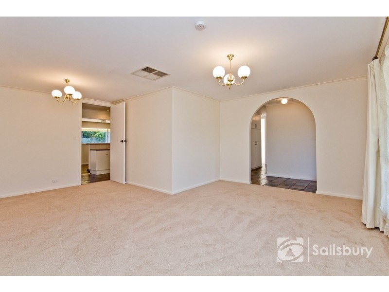 14 Marshall Street, Gulfview Heights SA 5096