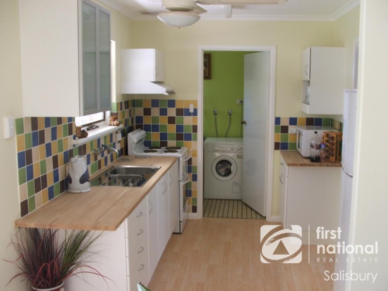 31 Blackburn Road, Elizabeth East SA 5112