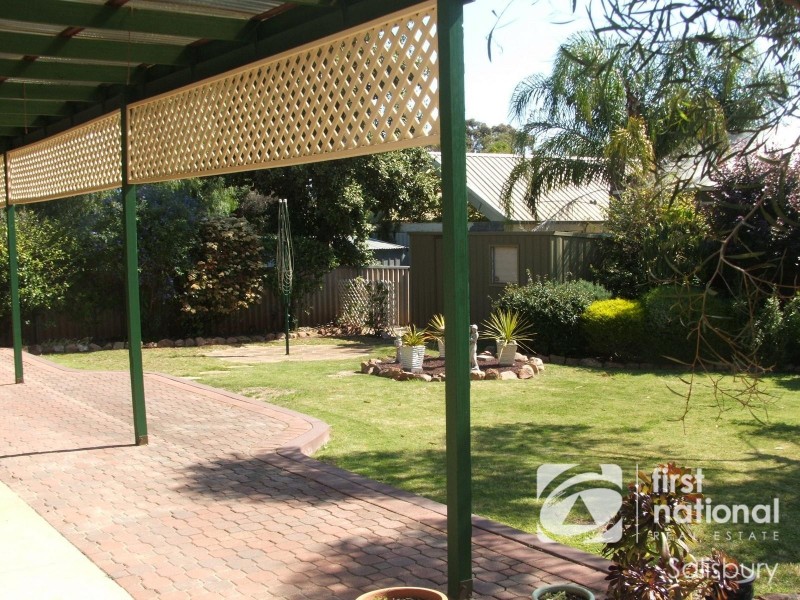 31 Blackburn Road, Elizabeth East SA 5112