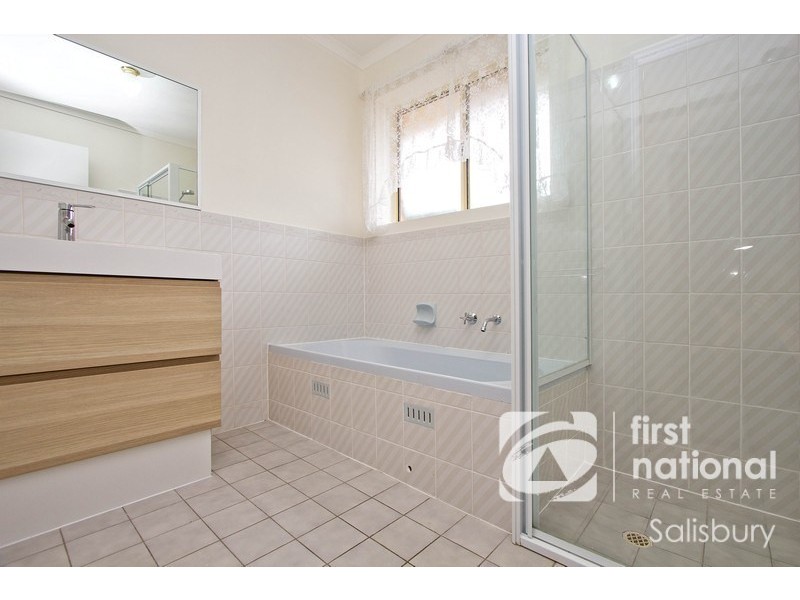 7/40 Iveleary Avenue, Salisbury East SA 5109