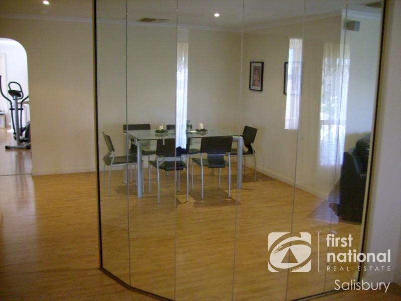 21 Falcon Crescent, Blakeview SA 5114