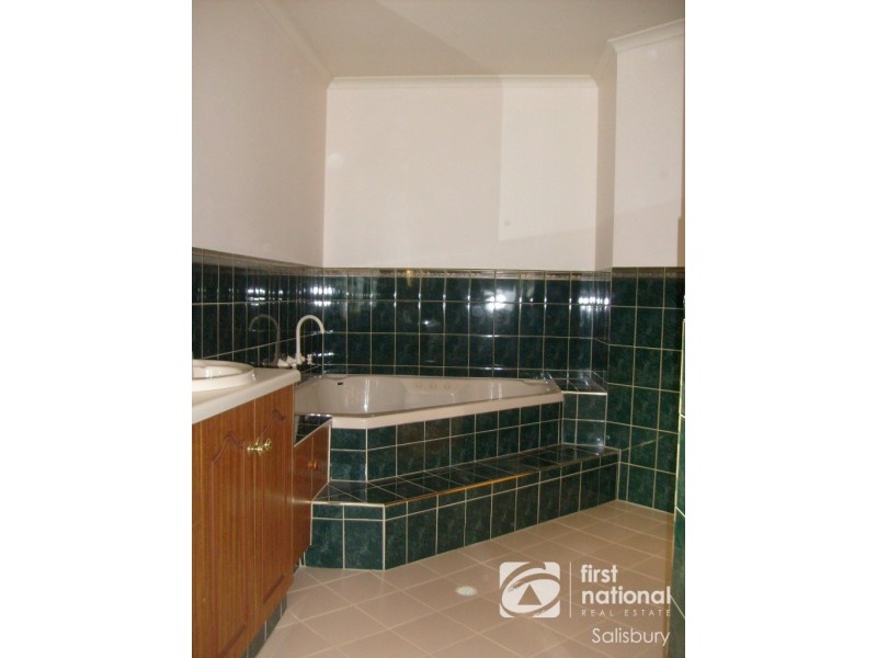 105 Burton Road, Paralowie SA 5108